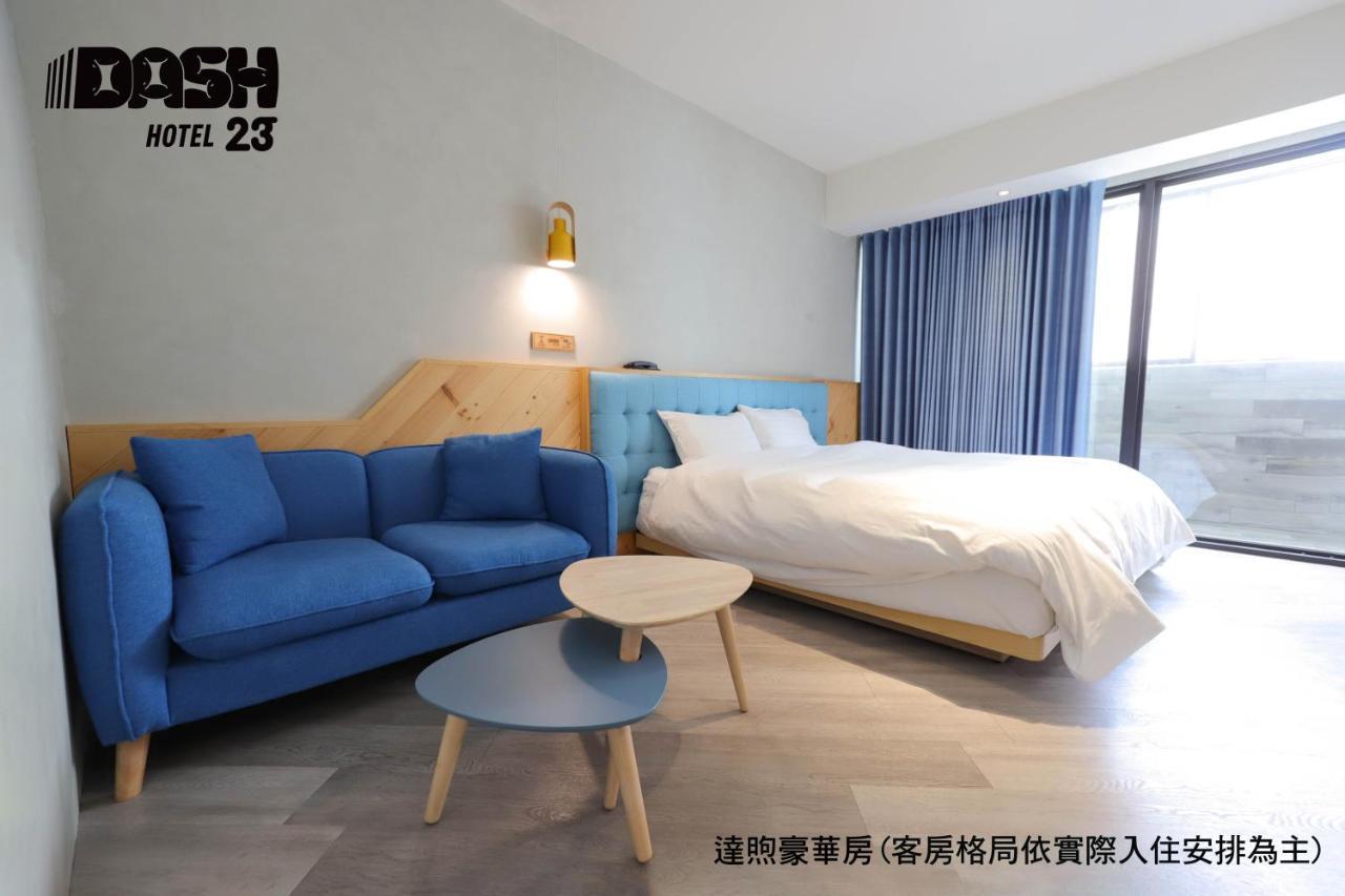 Dash 23 Hotel Tainan Exterior foto