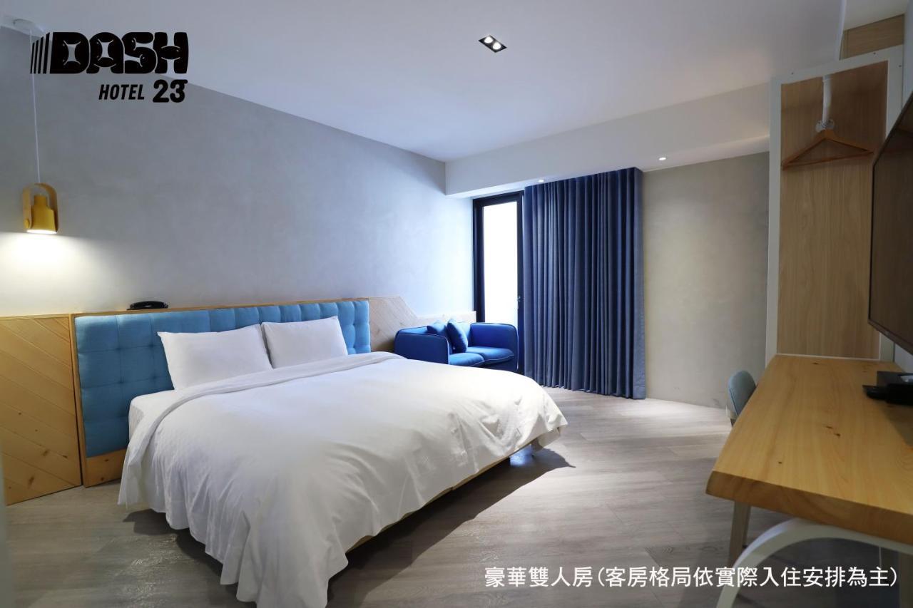 Dash 23 Hotel Tainan Exterior foto